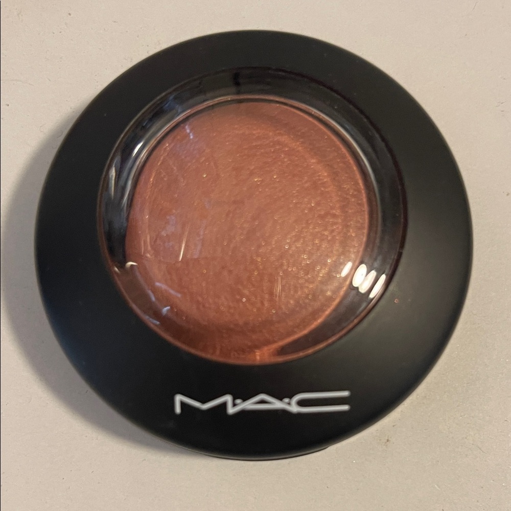 MAC Cosmetics Blush in Love Joy